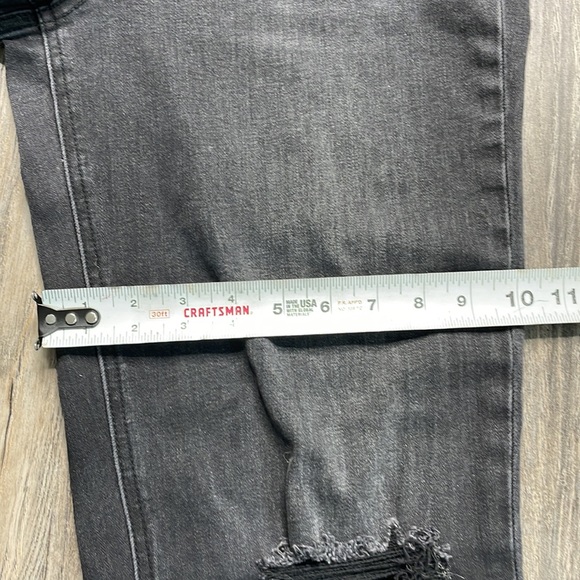Flying Monkey Black/Grey Distressed High Rise Cropped Straight Leg Jeans size 31 - Picture 11 of 14
